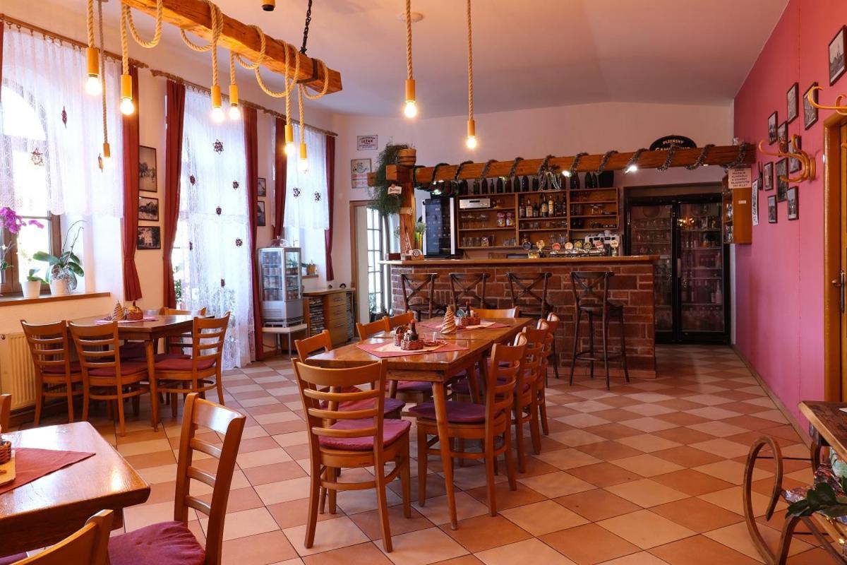 Penzion U Hlavacku Horažďovice 外观 照片